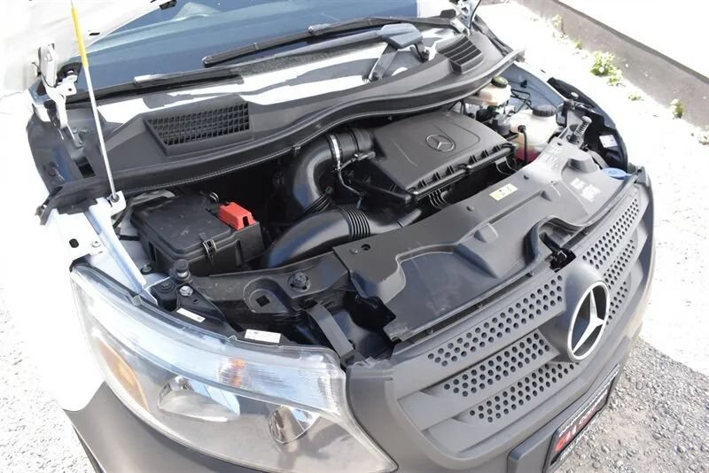 Used 2020 Mercedes-Benz Metris image 32