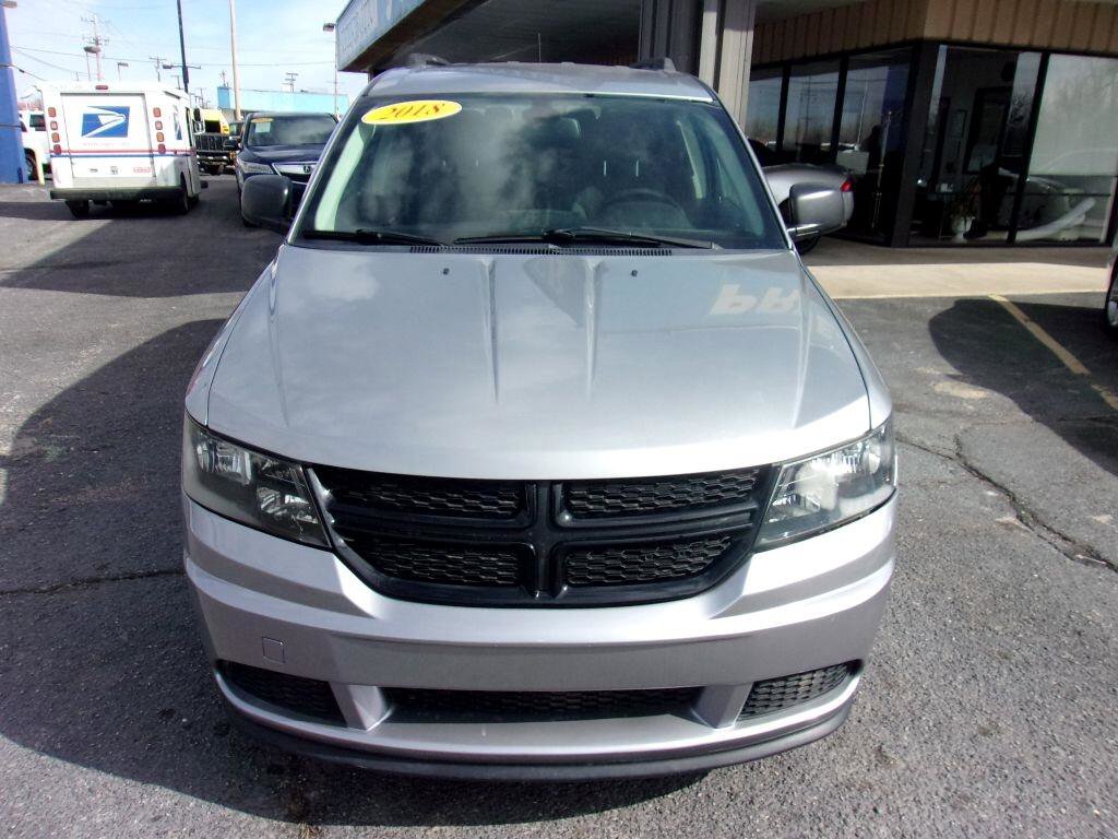 Used 2018 Dodge Journey SE w/ Blacktop Package image 3