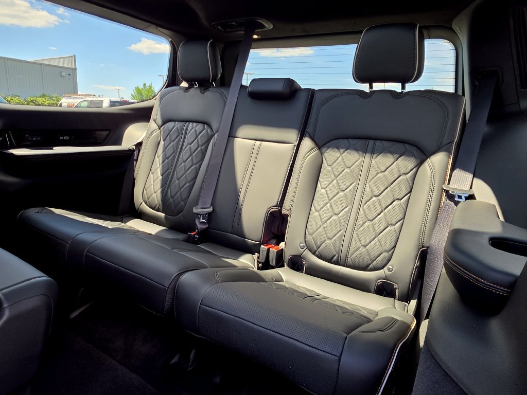 New 2026 Jeep Grand Wagoneer Summit AWD/4WD image 35