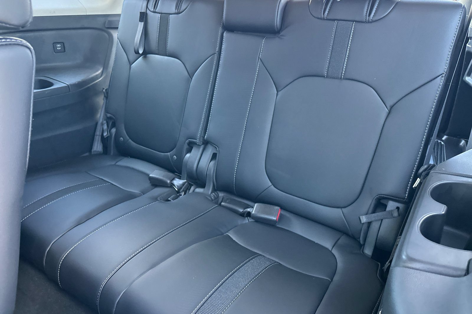 Used 2025 Honda Pilot EX-L image 15