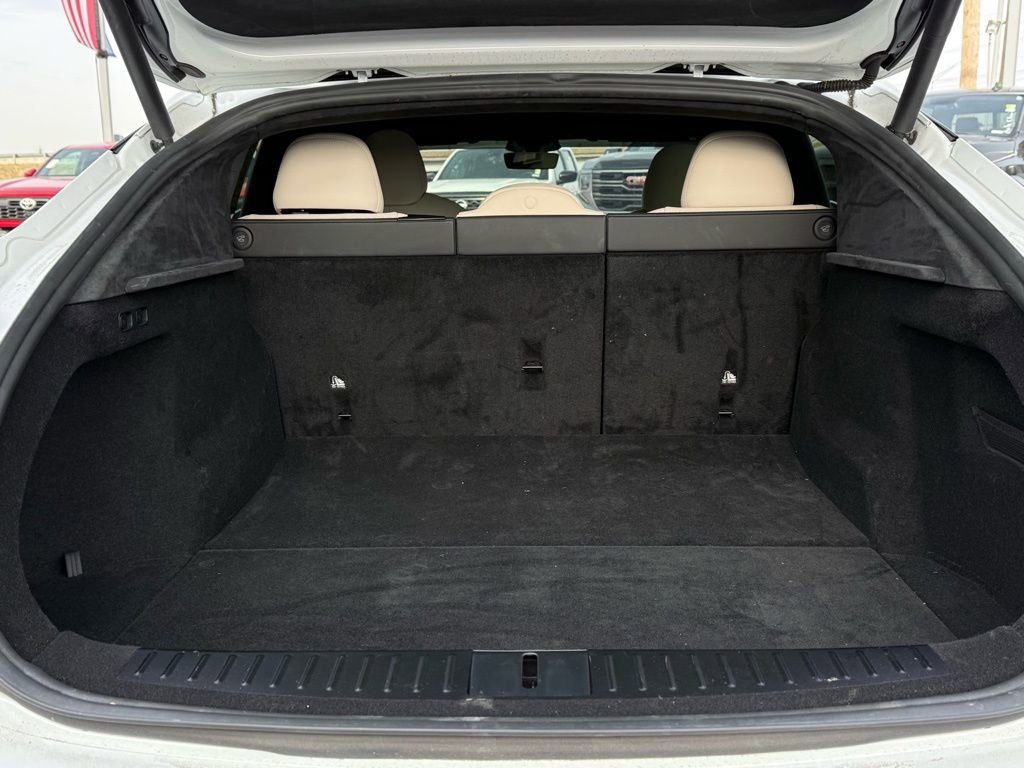 Used 2022 Tesla Model S image 7