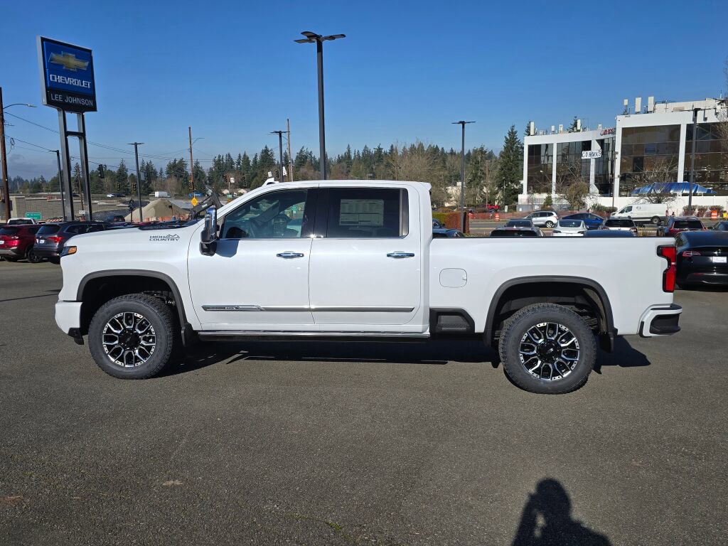 New 2026 Chevrolet Silverado 2500 High Country w/ High Country Premium Package AWD/4WD image 8