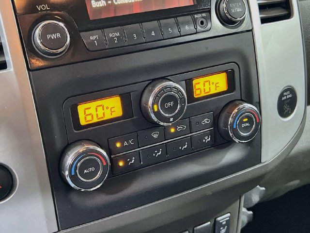 Used 2014 Nissan Frontier SV w/ SV Value Truck Package RWD image 15