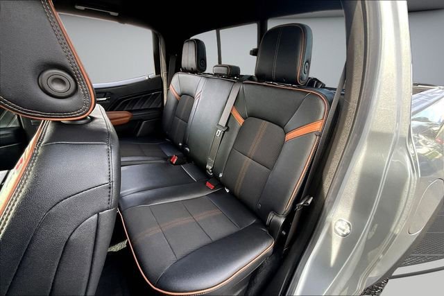 Used 2025 GMC Canyon AT4 image 23