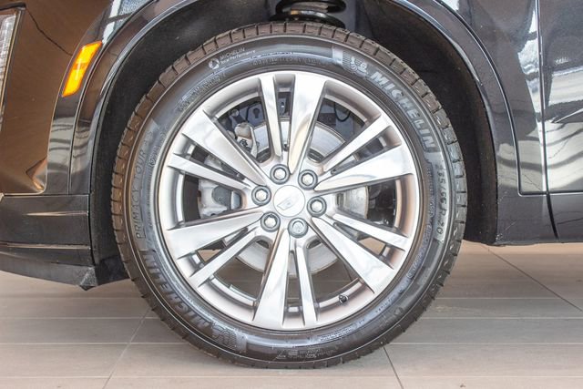 Used 2024 Cadillac XT6 Premium Luxury w/ LPO, Floor Liner Package image 9