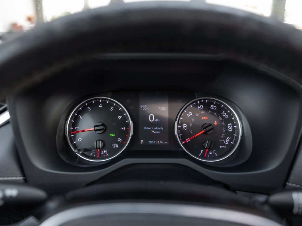 Used 2019 Toyota RAV4 XLE w/ Convenience Package AWD/4WD image 19