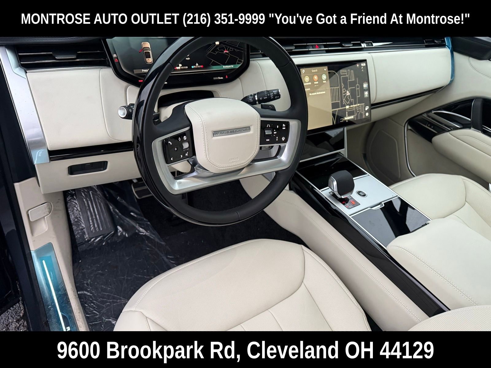 New 2026 Land Rover Range Rover SE image 11