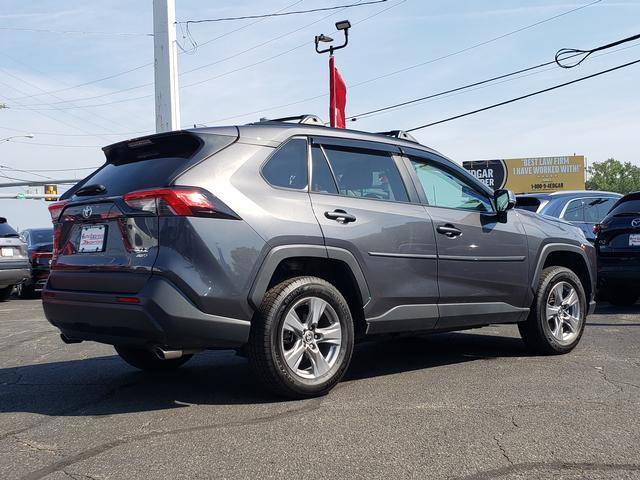 Used 2022 Toyota RAV4 XLE image 8