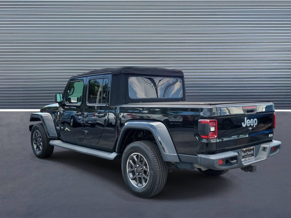 Used 2020 Jeep Gladiator Overland AWD/4WD image 4