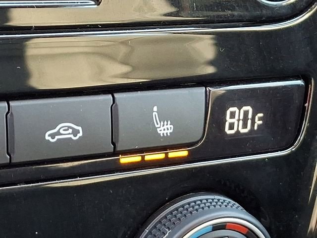 Used 2020 Volkswagen Passat 2.0T SEL image 29