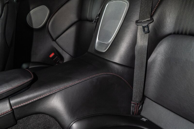 Used 2018 Aston Martin DB11 V12 RWD image 24