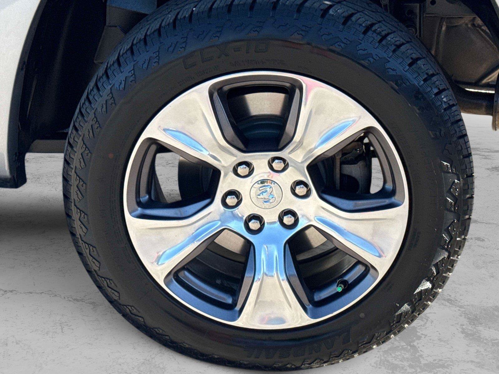 Certified 2019 RAM 1500 Laramie AWD/4WD image 9
