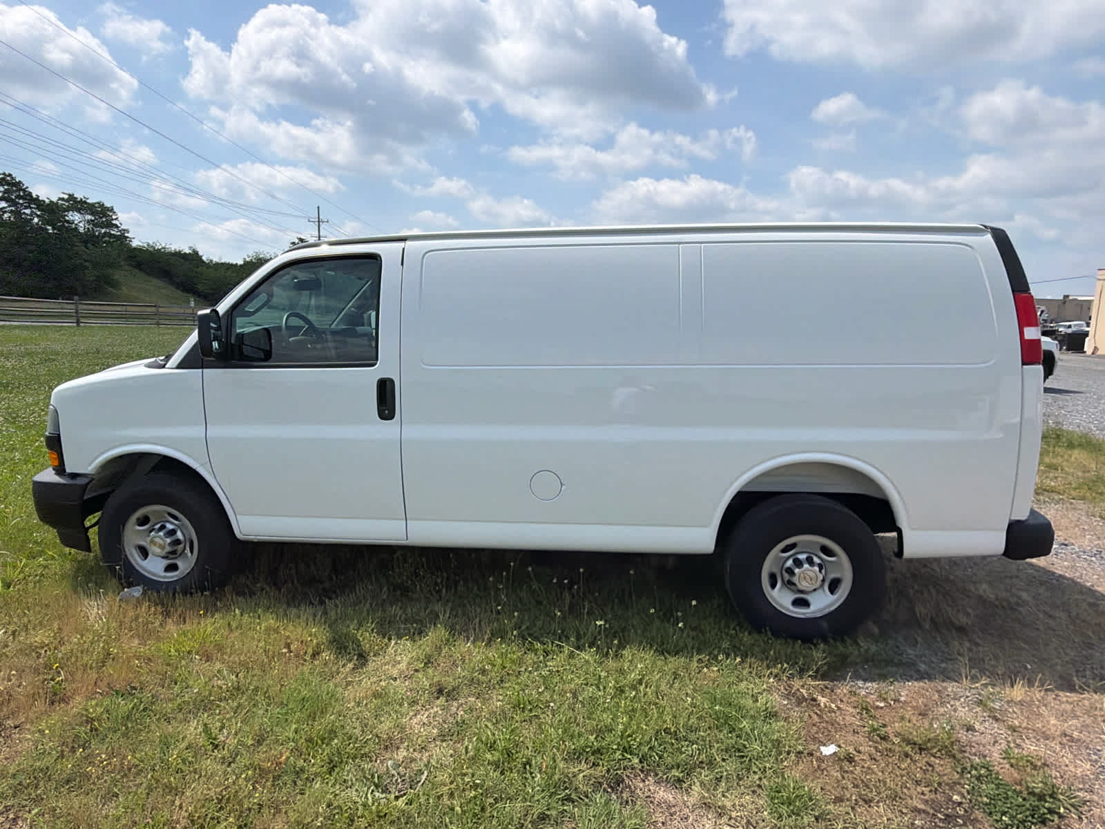 New 2026 Chevrolet Express 3500 w/ Driver Convenience Package RWD image 16