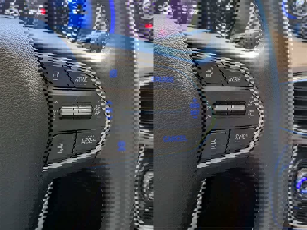 Used 2020 Hyundai Santa Fe Limited image 37