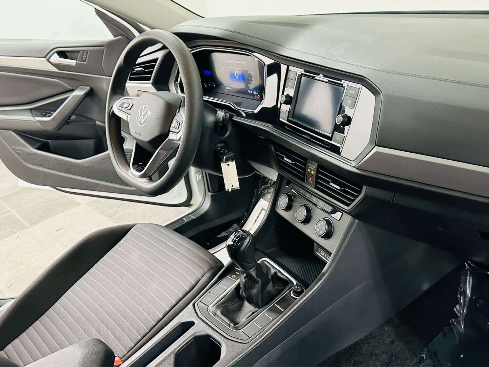 Certified 2023 Volkswagen Jetta S FWD image 8