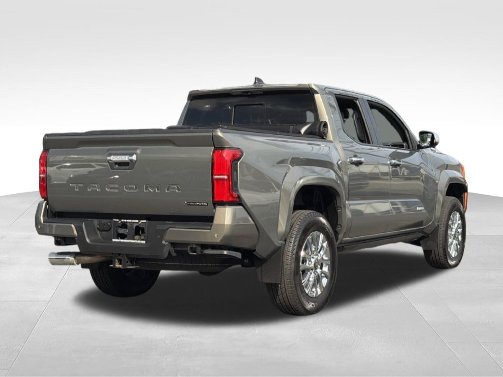 Used 2024 Toyota Tacoma Limited AWD/4WD image 8