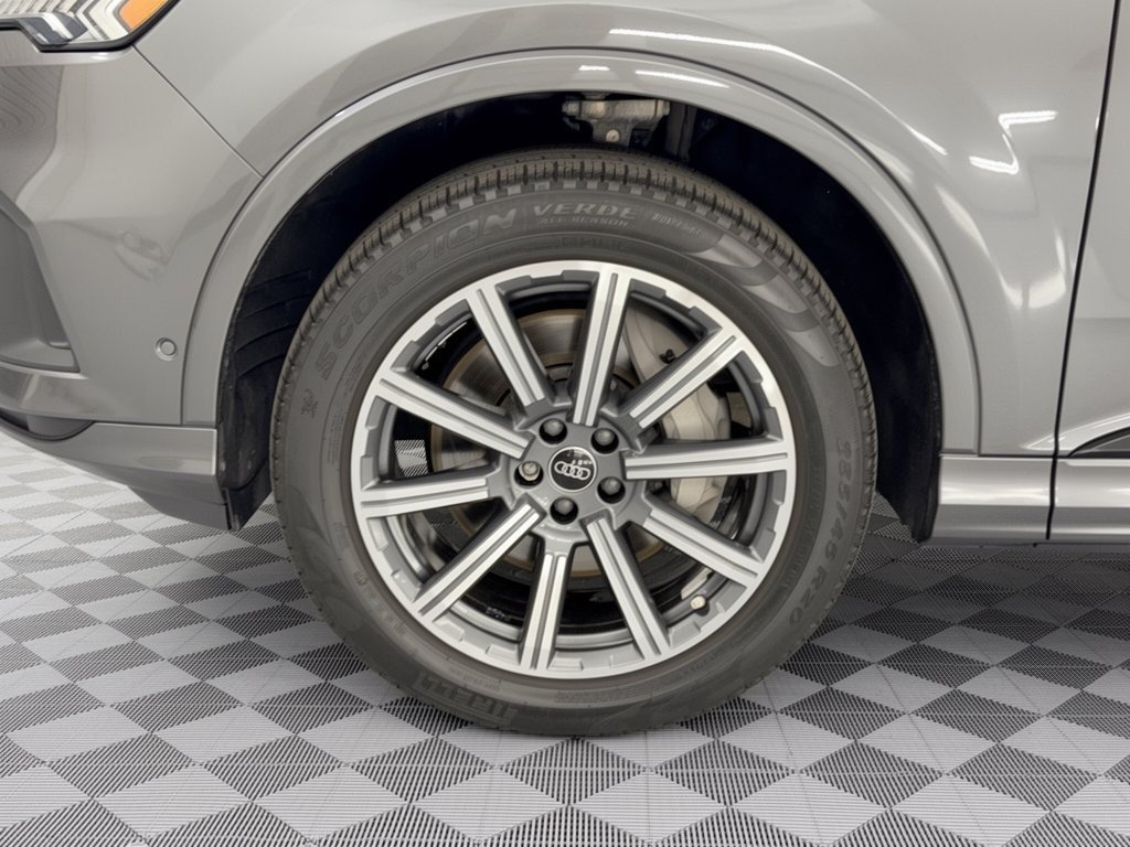 Used 2024 Audi Q7 2.0T Premium Plus AWD/4WD image 13