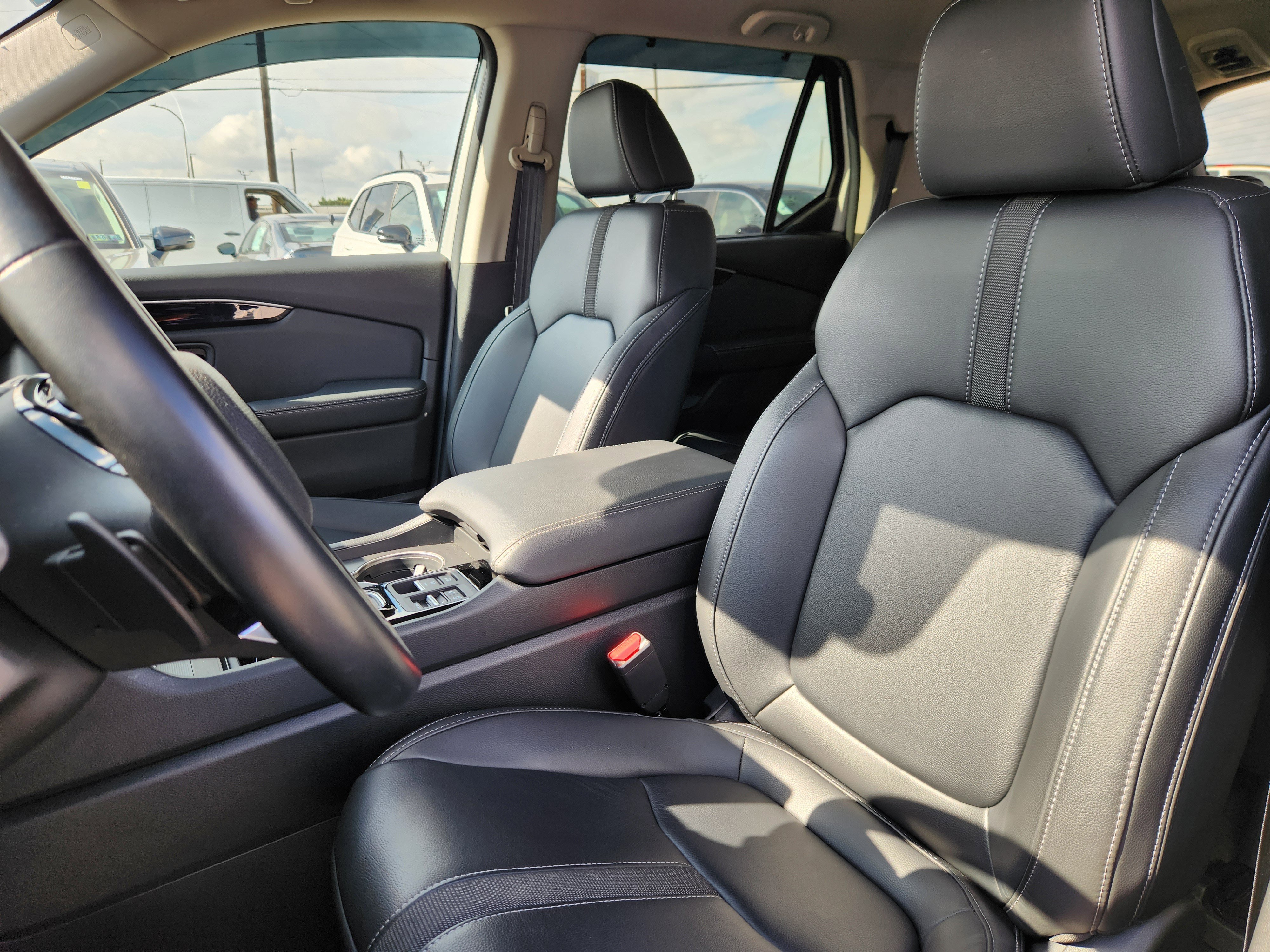 Certified 2025 Honda Pilot EX-L image 7