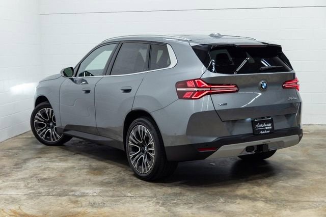 Certified 2025 BMW X3 xDrive30i w/ Premium Package AWD/4WD image 12