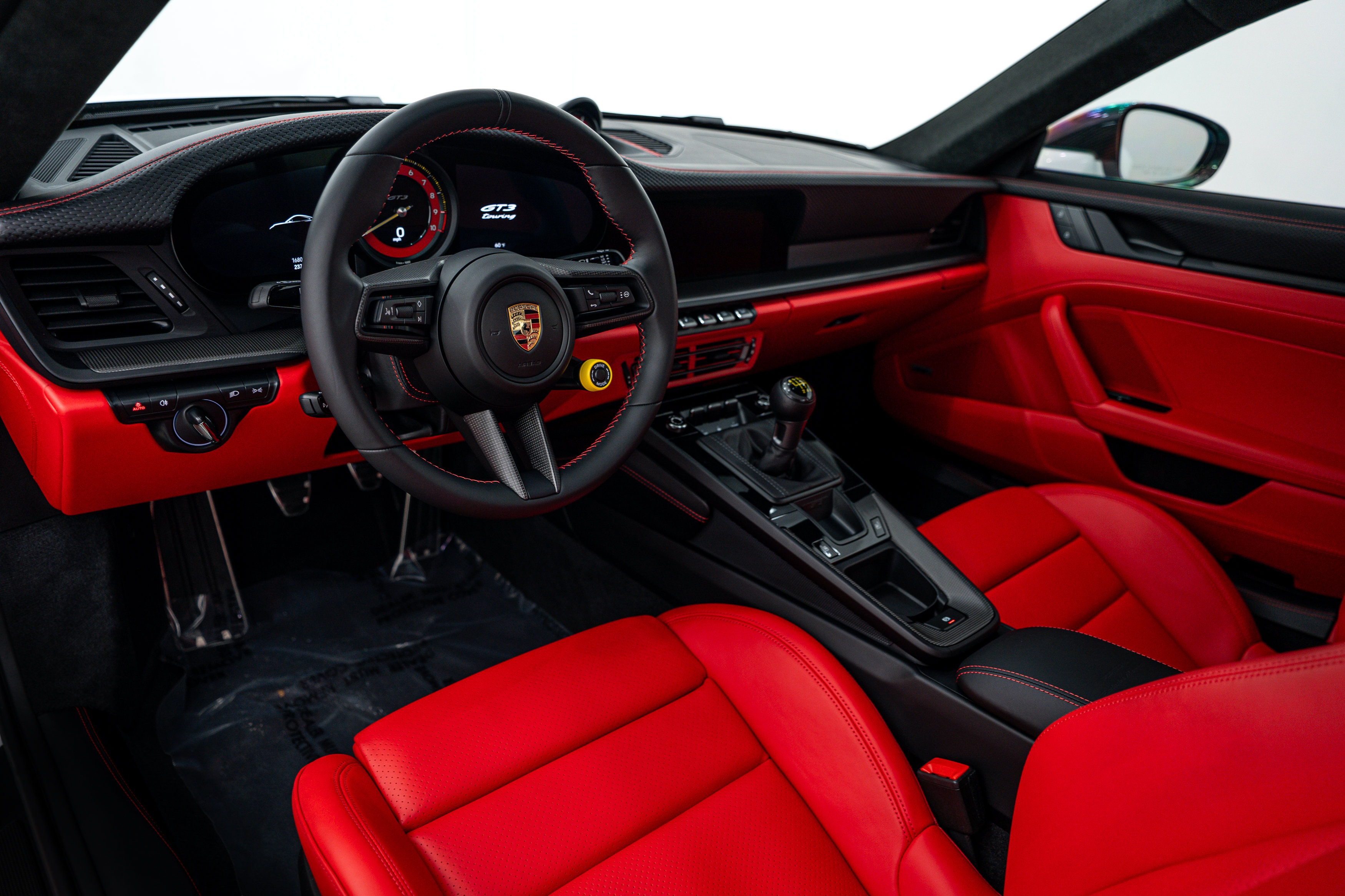Certified 2024 Porsche 911 GT3 RWD image 4