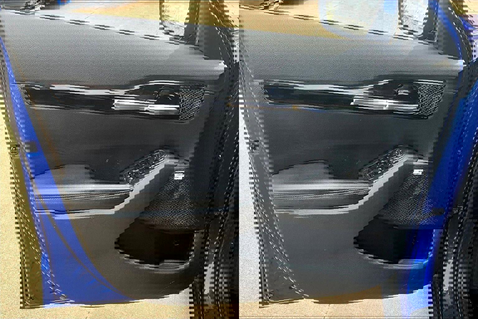 Used 2021 Kia Seltos SX w/ SX Sunroof Package image 20