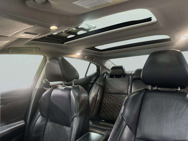 Used 2019 Nissan Maxima Platinum w/ Illumination Package image 18