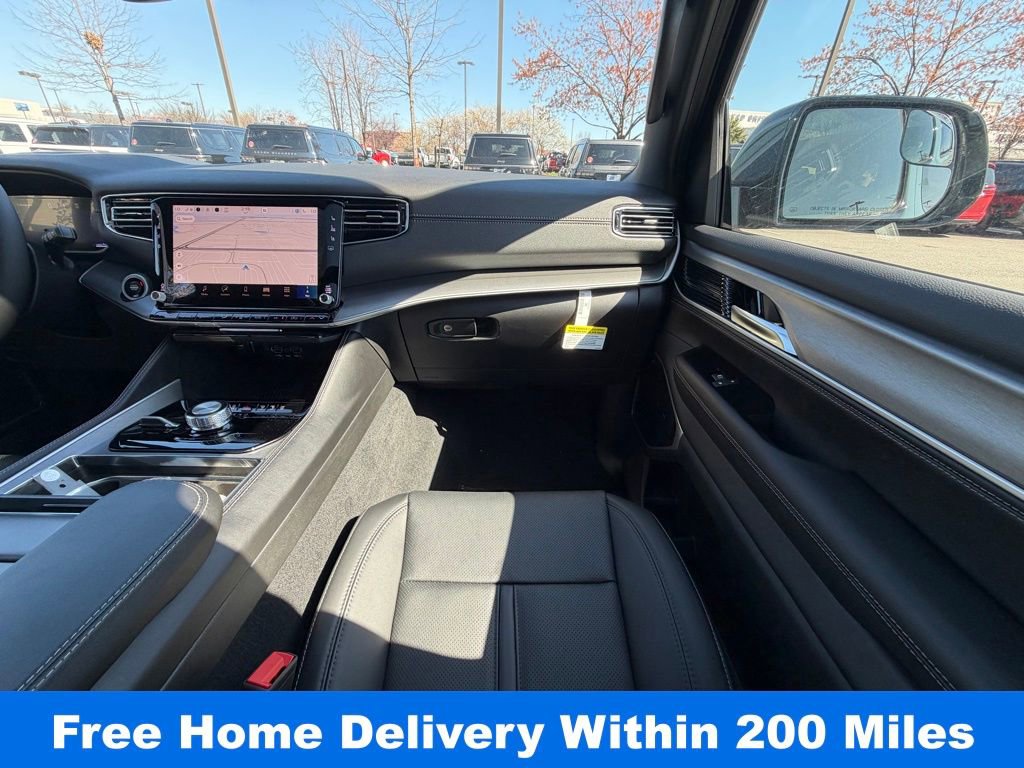 New 2026 Jeep Grand Wagoneer L 4WD image 14