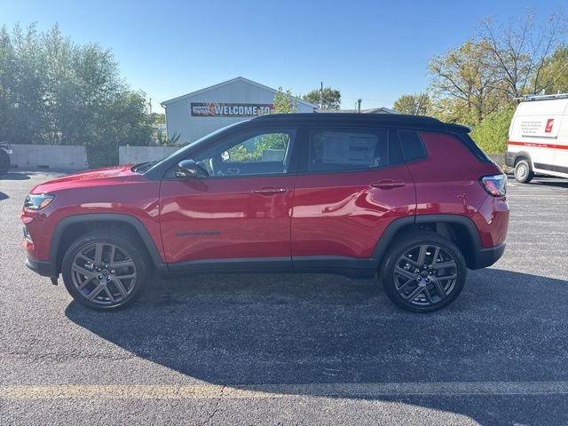 New 2026 Jeep Compass Limited AWD/4WD image 3