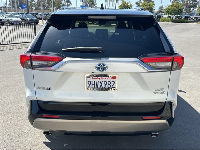 Used 2023 Toyota RAV4 XSE AWD/4WD image 5
