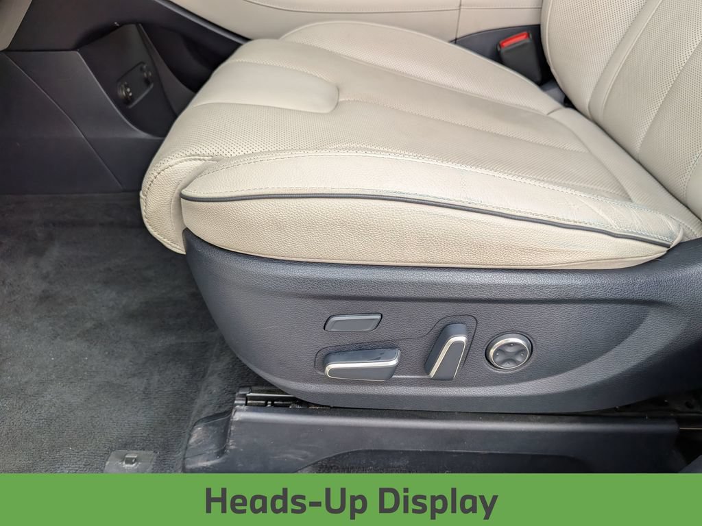 Used 2024 Hyundai Palisade Limited AWD/4WD image 16
