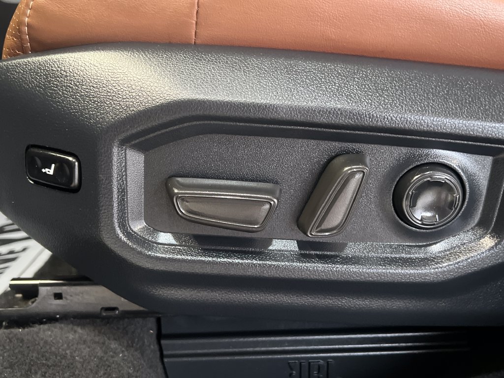 Used 2023 Toyota Tundra 1794 Edition AWD/4WD image 43