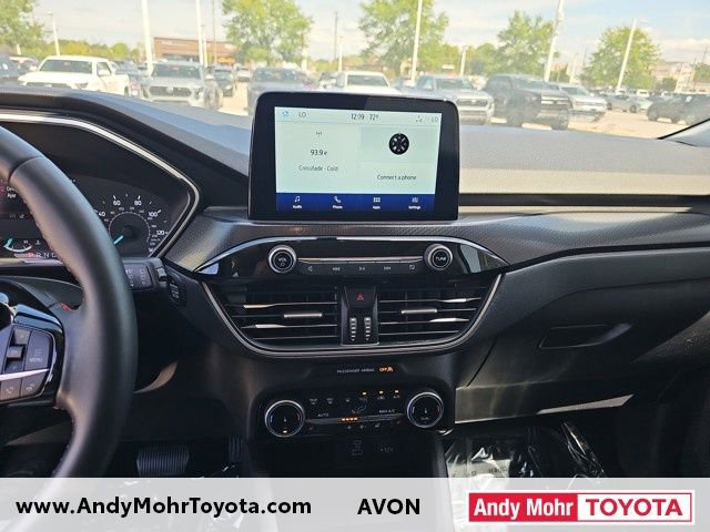 Used 2022 Ford Escape SEL w/ SEL Stealth AWD Package image 19