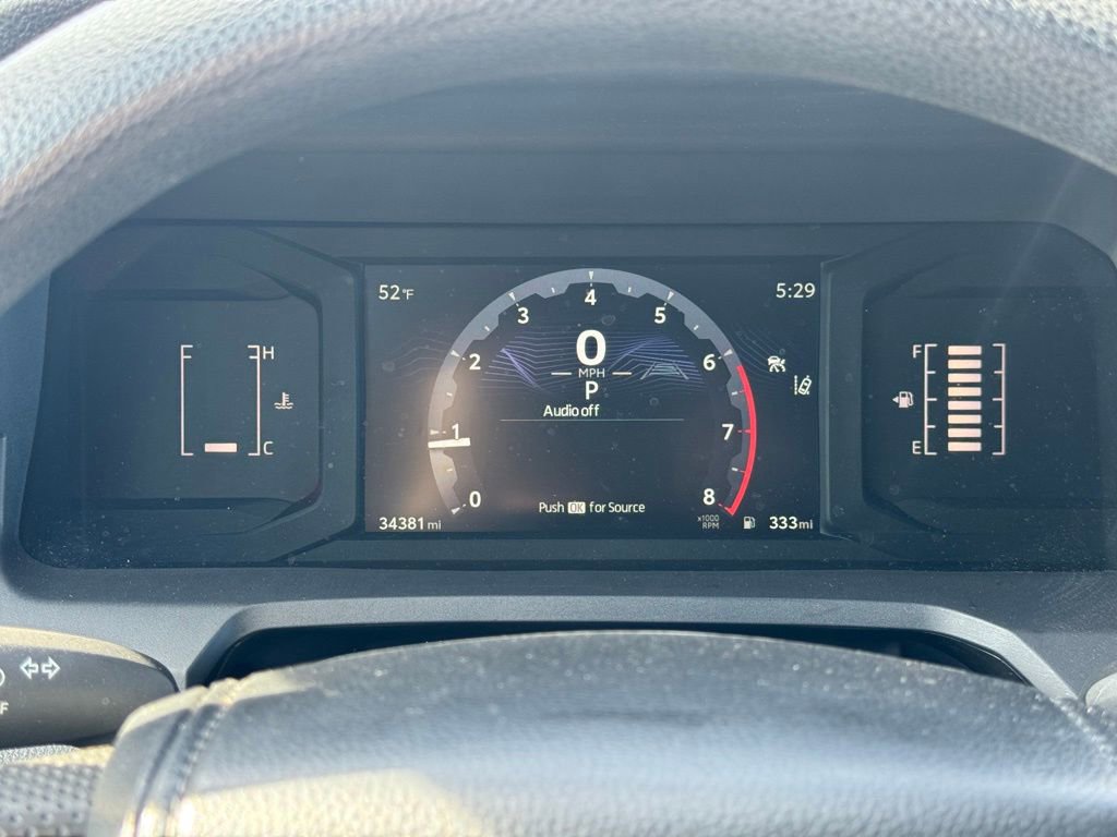 Certified 2024 Toyota Tacoma SR5 AWD/4WD image 29