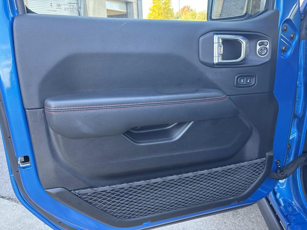 Used 2024 Jeep Wrangler Unlimited Rubicon image 23