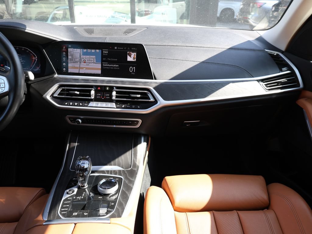 Used 2022 BMW X7 xDrive40i w/ Executive Package AWD/4WD image 34