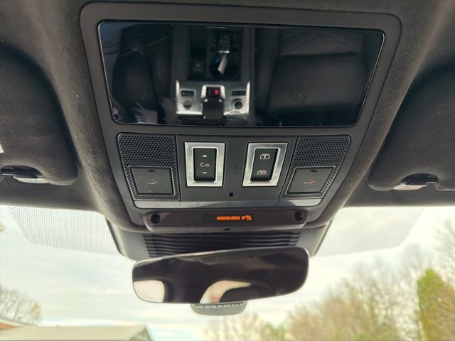 Used 2022 Jaguar F-PACE S image 37