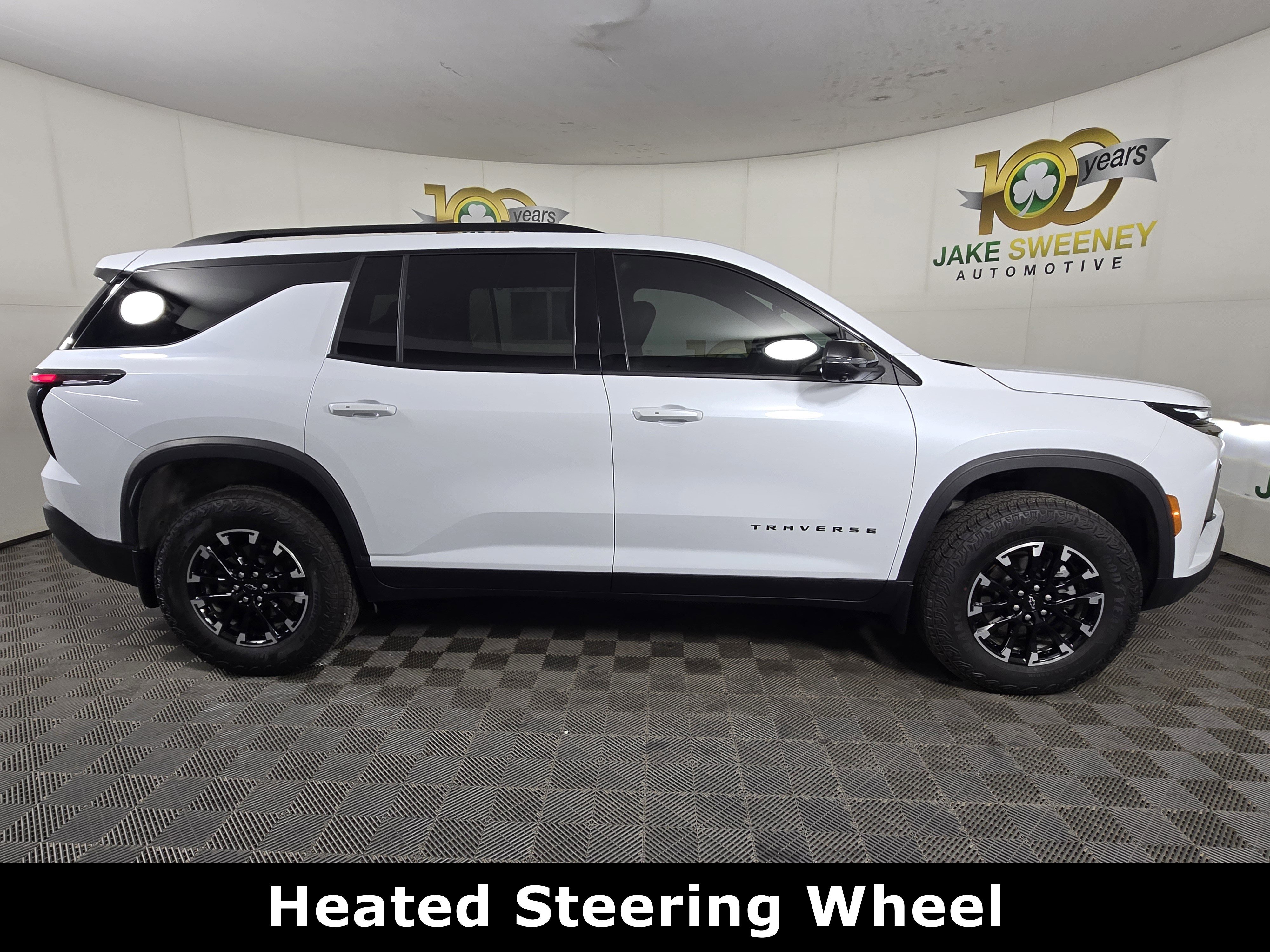 Certified 2026 Chevrolet Traverse Z71 w/ LPO, Floor Liner Package AWD/4WD image 10