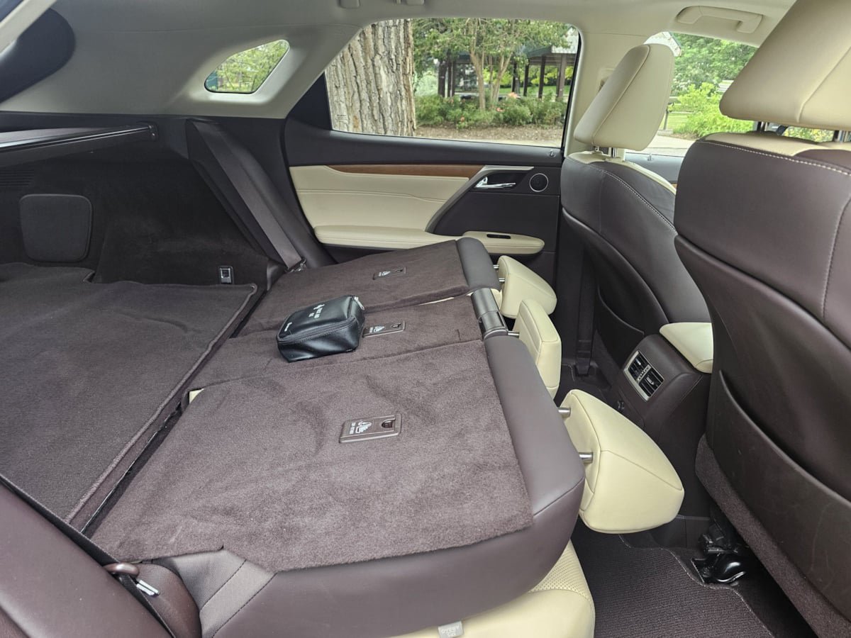 Used 2019 Lexus RX 350 AWD w/ Navigation Package image 39