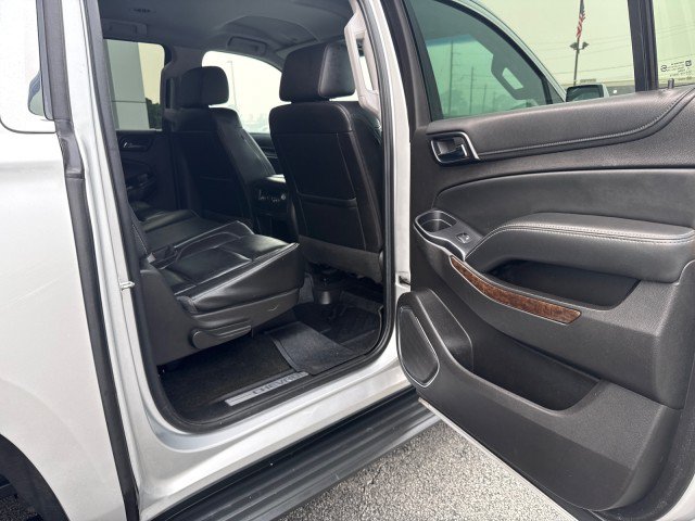 Used 2017 Chevrolet Suburban LT AWD/4WD image 27