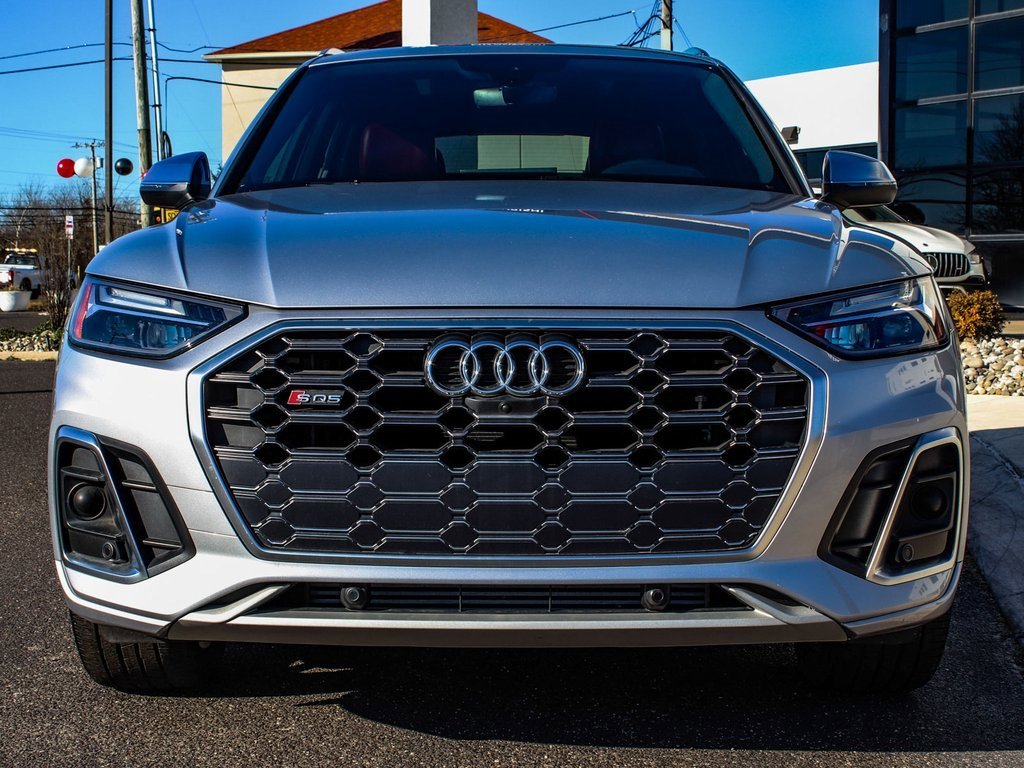 Used 2022 Audi SQ5 Premium Plus w/ Premium Plus Package image 2