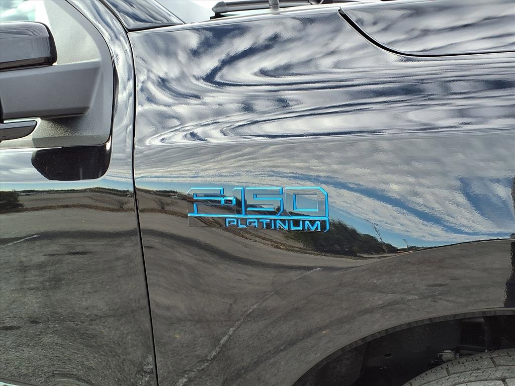 Used 2024 Ford F150 Lightning Platinum image 11