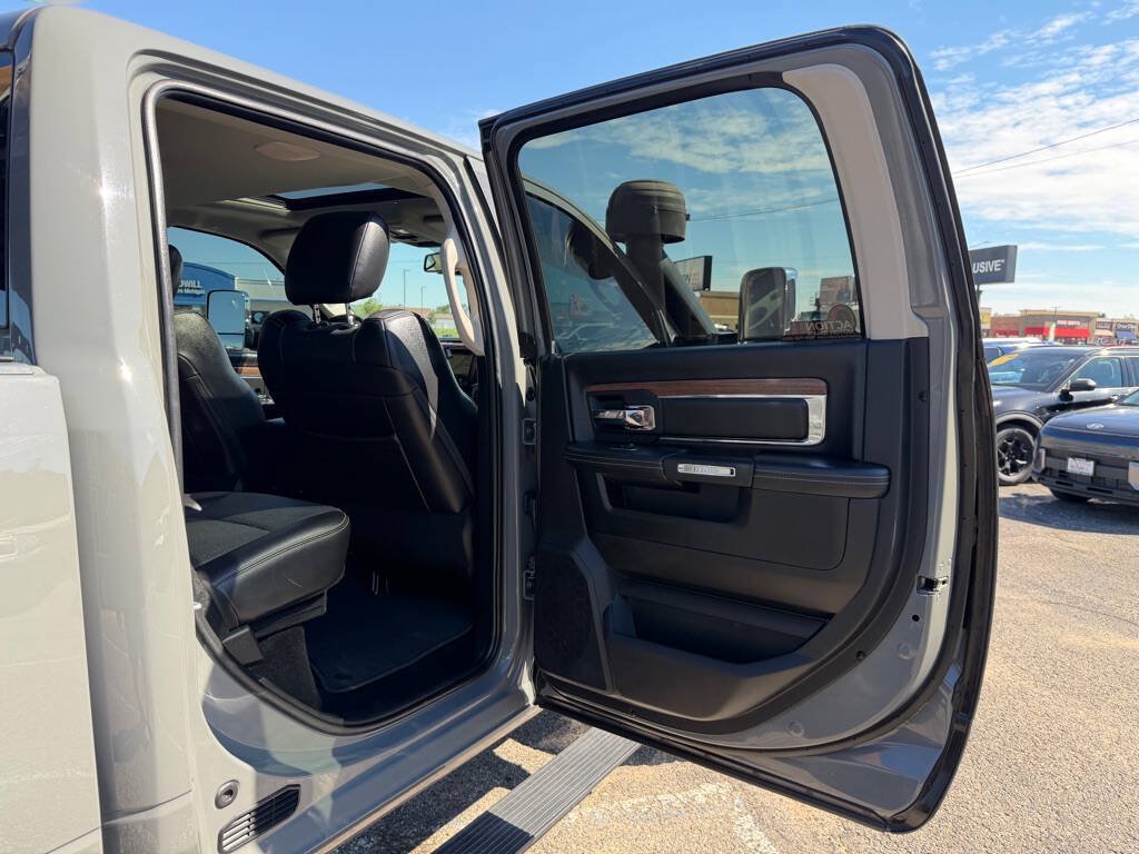 Used 2017 RAM 3500 Laramie w/ Snow Chief Group AWD/4WD image 57