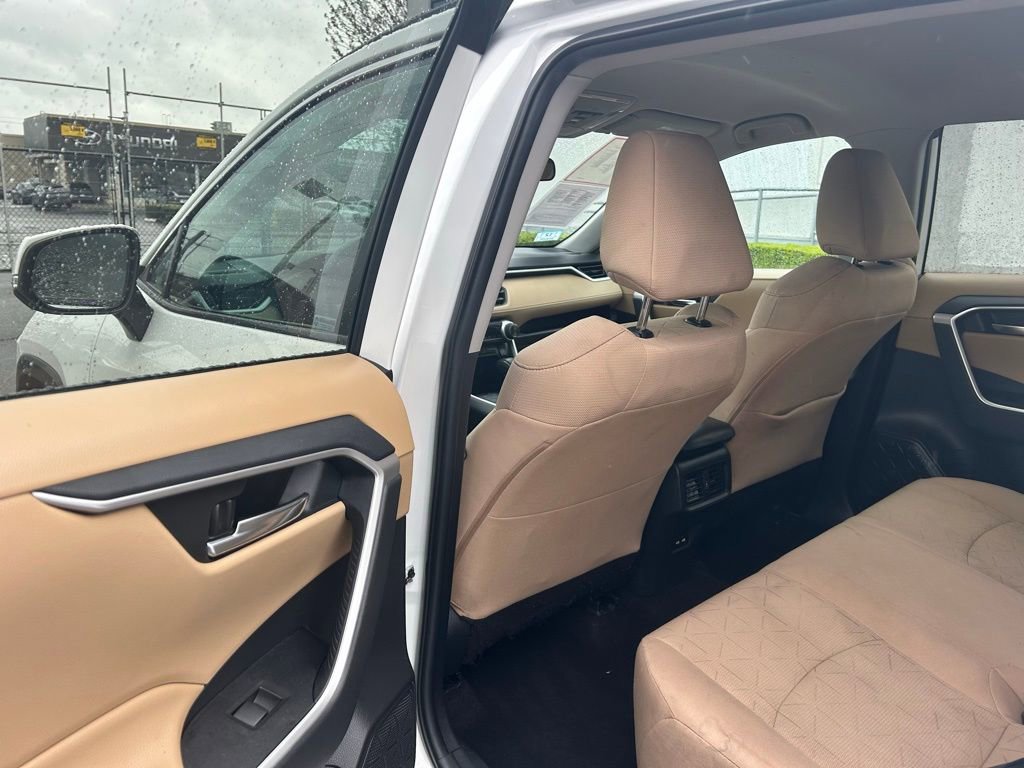 Certified 2021 Toyota RAV4 XLE image 11