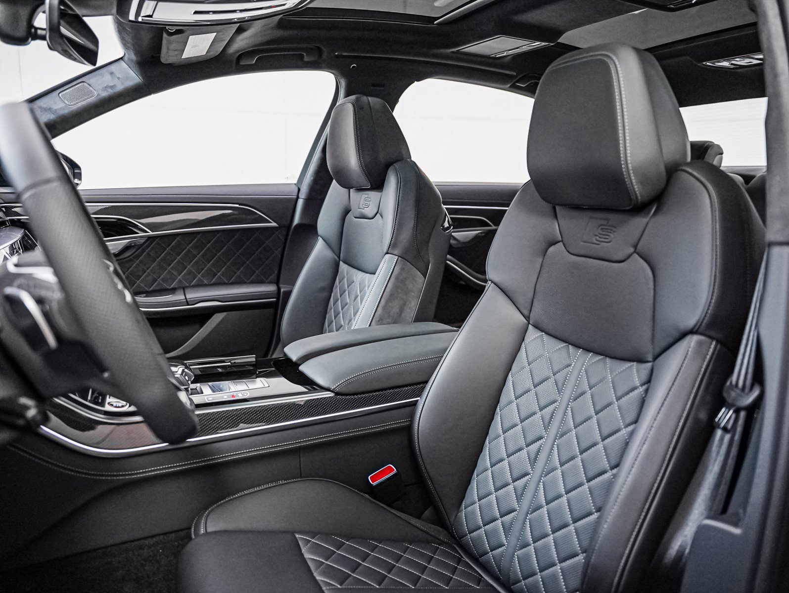 New 2025 Audi S8 image 11