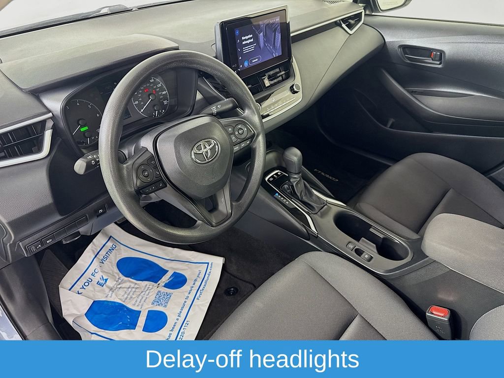 Used 2023 Toyota Corolla LE w/ Carpet Mat Package (TMS) FWD image 10