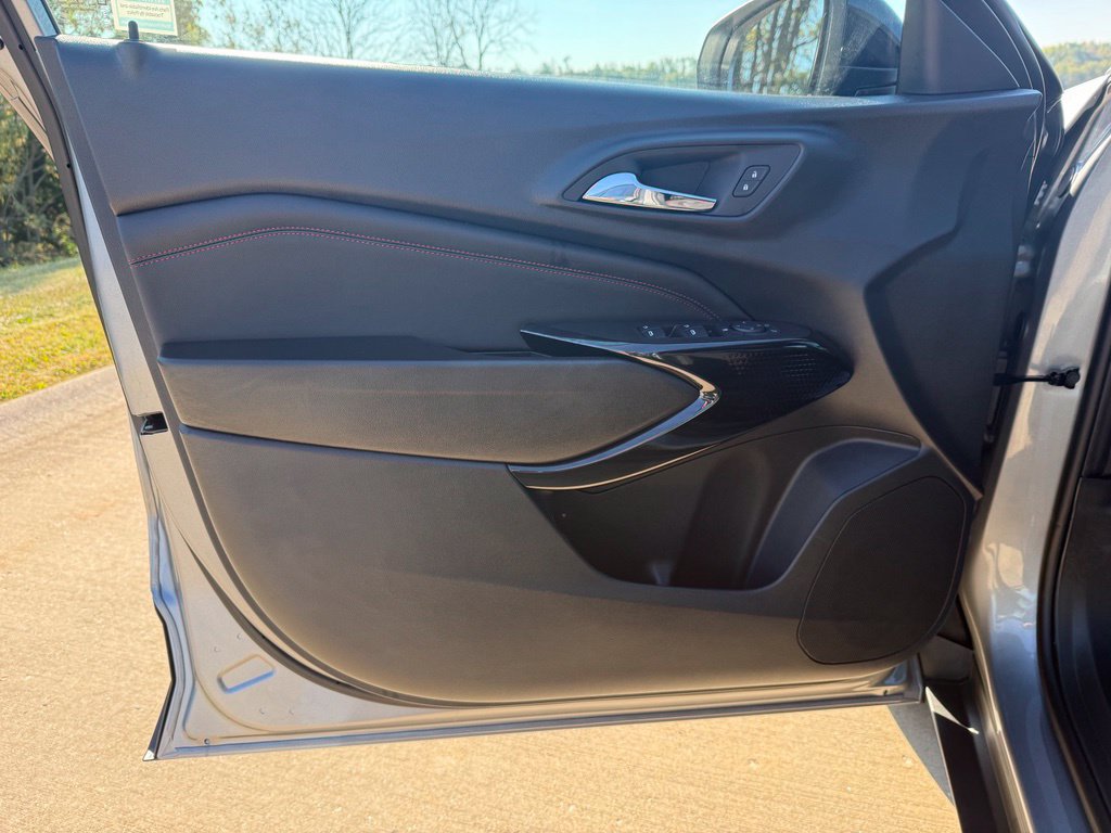 New 2026 Chevrolet Trax RS w/ Driver Confidence Package FWD image 26