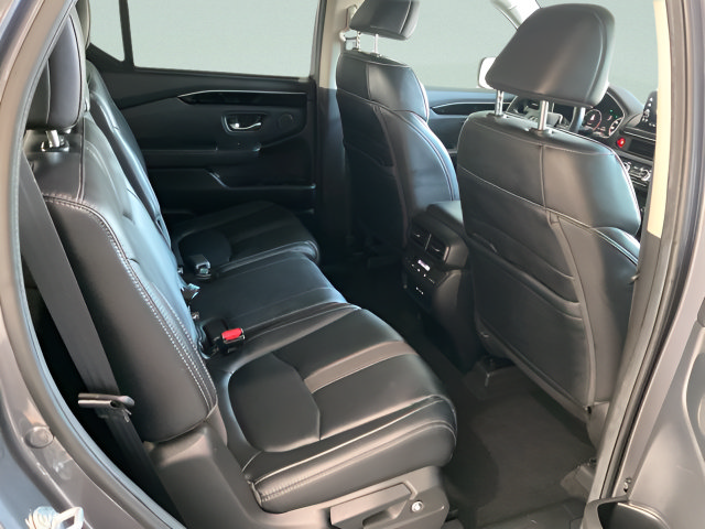 Certified 2025 Honda Pilot EX-L image 25