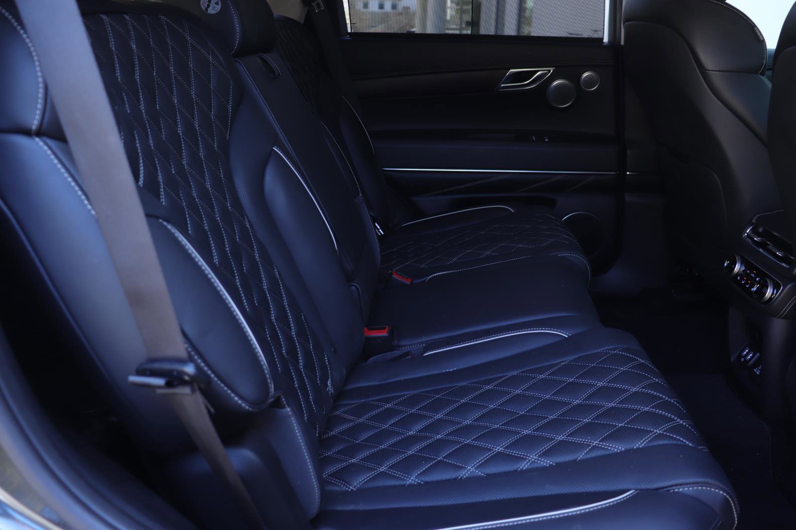 Used 2024 Genesis GV80 3.5T w/ Prestige Package image 23