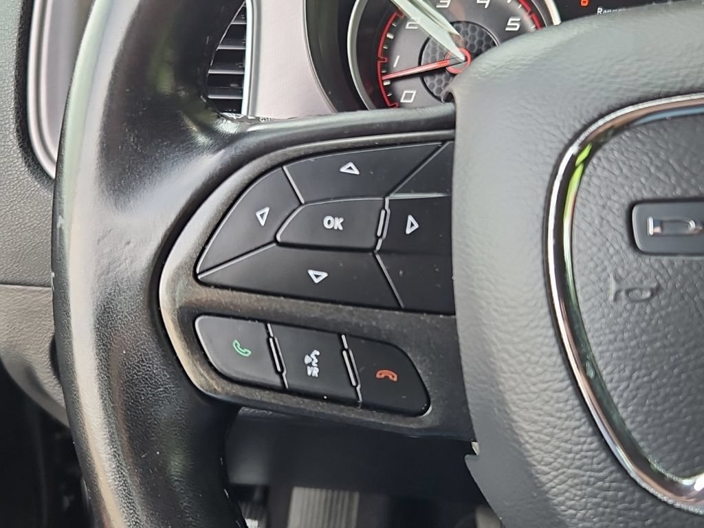 Used 2023 Dodge Charger SXT RWD image 11