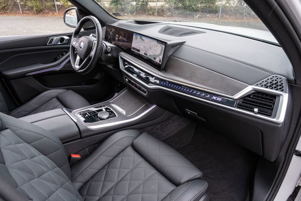 Used 2025 BMW X5 xDrive40i image 26